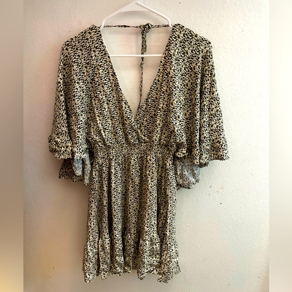 Peach love, dress size small